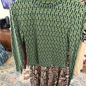 Zara Green and White Patterned Knit Top
